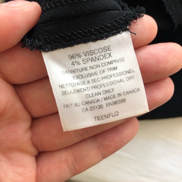 Key whole blouse - Picture 7 of 7